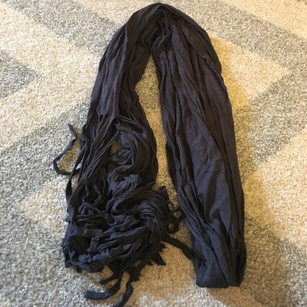 Express Grey Scarf - Picture 3 of 3